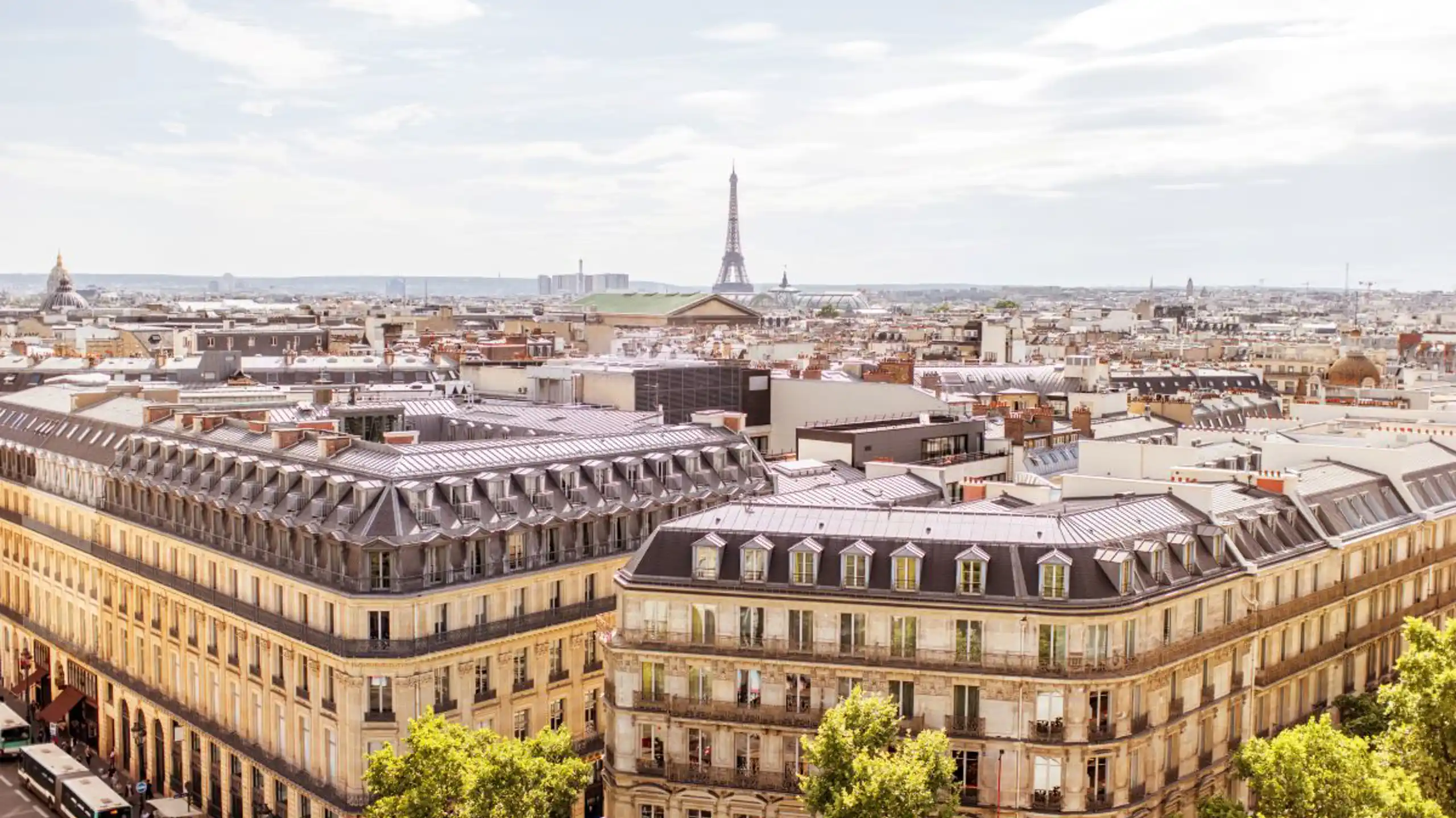 Cityscape View Of Paris 2023 11 27 04 59 23 Utc (2)