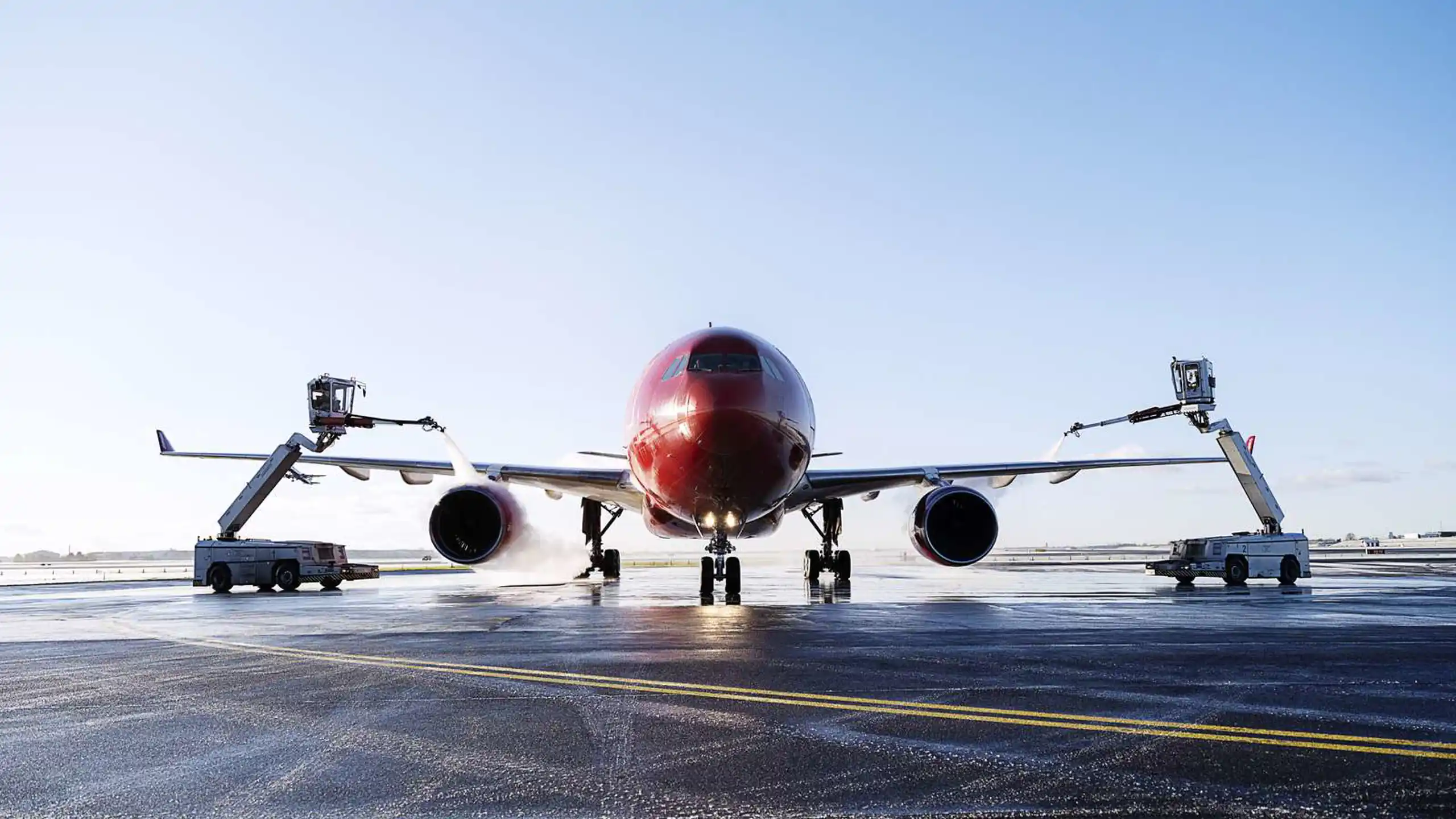 AG A330 Deicing