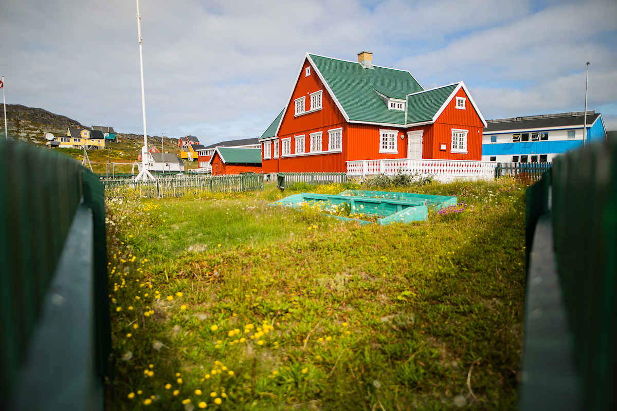House With Backyard In Paamiut. Photo Aningaaq R. Carlsen, Visit Greenland