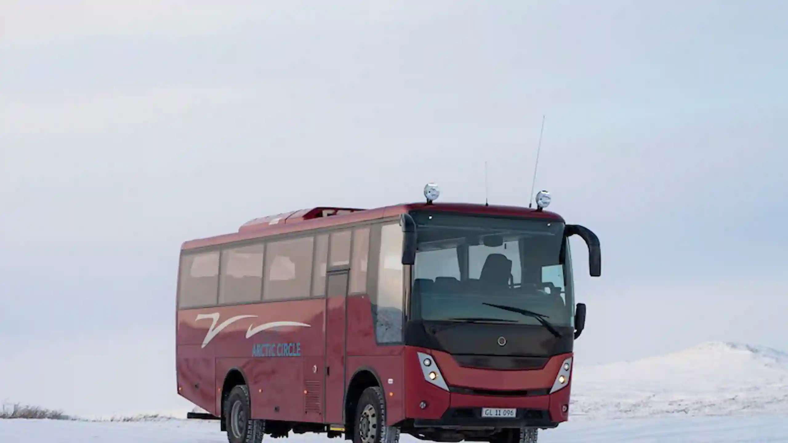 Albatros Touring Bus. Photo Aningaaq R. Carlsen, Visit Greenland