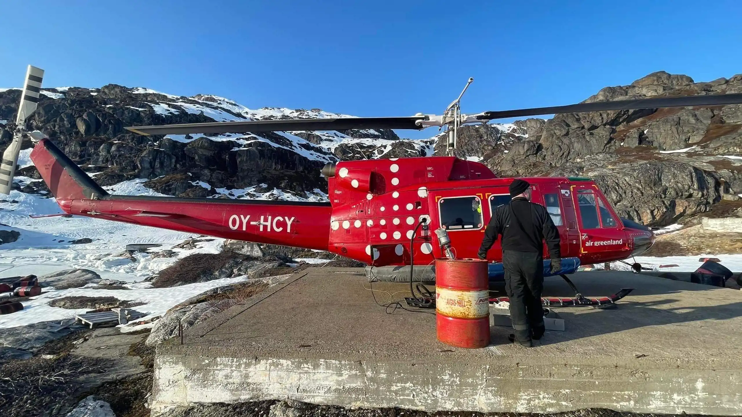 Der skal mere fuel i Skjoldungen for flyve til Narsarsuaq. Foto: Amos Ezekiassen