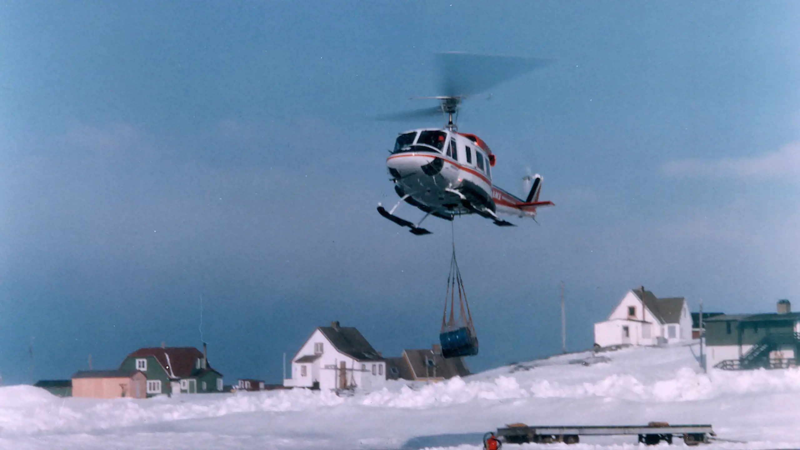 B212 i Nuuk heliport som blev lukket i 1979 efter åbningen af landingsbanen 