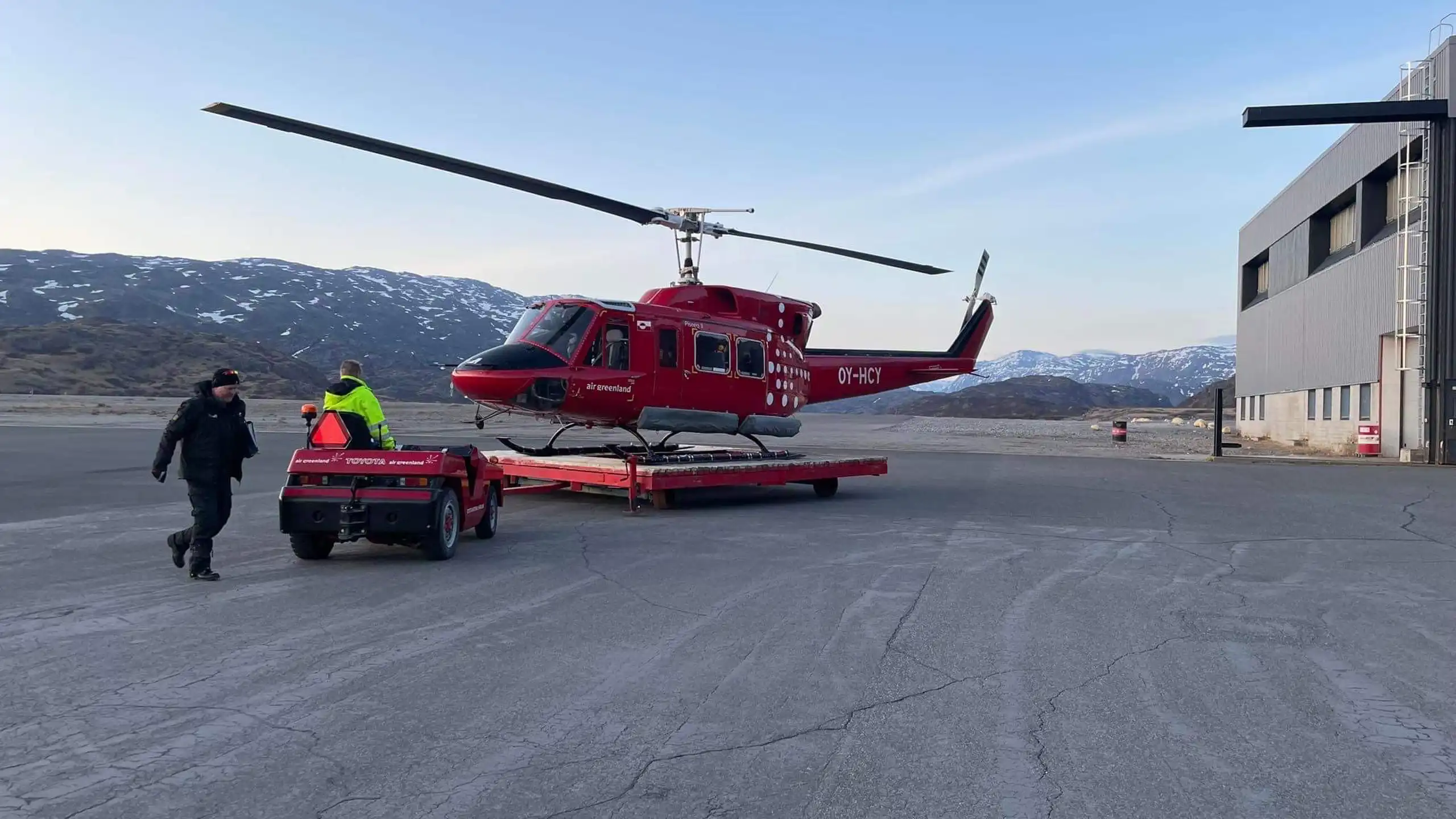 I Narsarsuaq efter færgeflyvningen fra Tasiilaq. Foto: Amos Ezekiassen