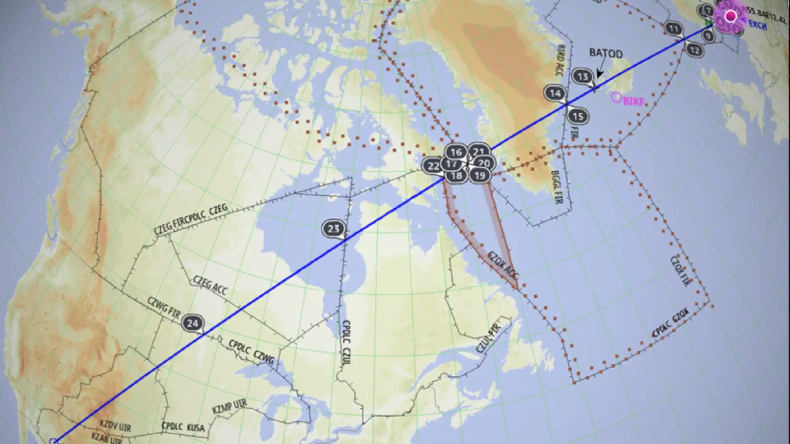 The flight route that Norsaq will fly tomorrow Friday 10 March goes straight over Nuuk and as we want to ensure the route is as sustainable as possible, it was most obvious that Norsaq went low over Nuuk, which will also be Tuukkaq's new permanent destination when the new runway opens in 2024.