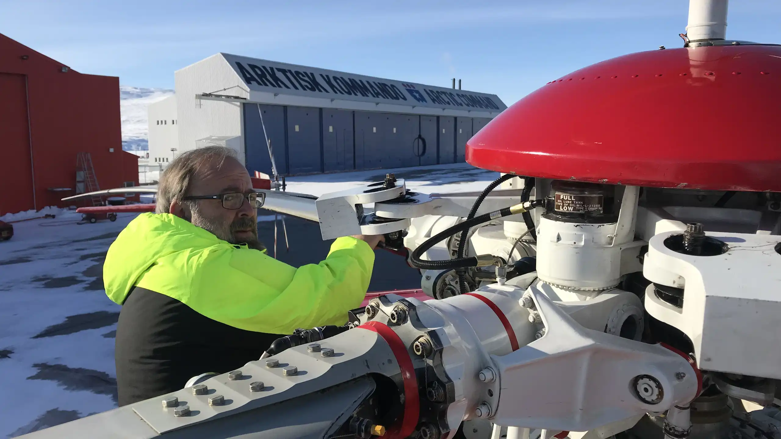 Kangerlussuaq 2018 S-61N OY-HAG Rotorblad tryk test. Fotograf Steen Berthelsen